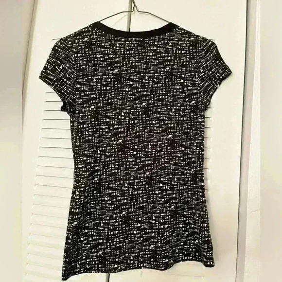 BANANA REPUBLIC Black & White Women Tee  | XSMALL‎ - Picture 5 of 5